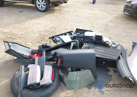 2025 Kia Telluride Ex X-Line z USA, uszkodzony, nr VIN 5XYP3DGC6SG672669